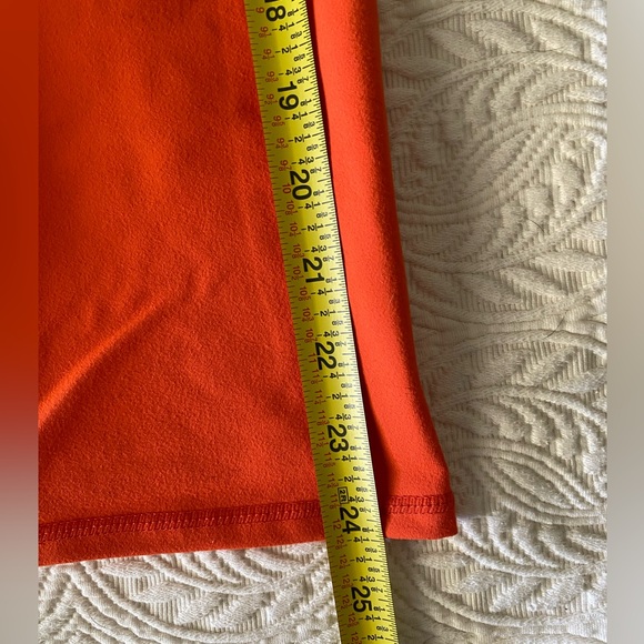 FABLETICS Crop Leggings; orange. - Picture 5 of 7